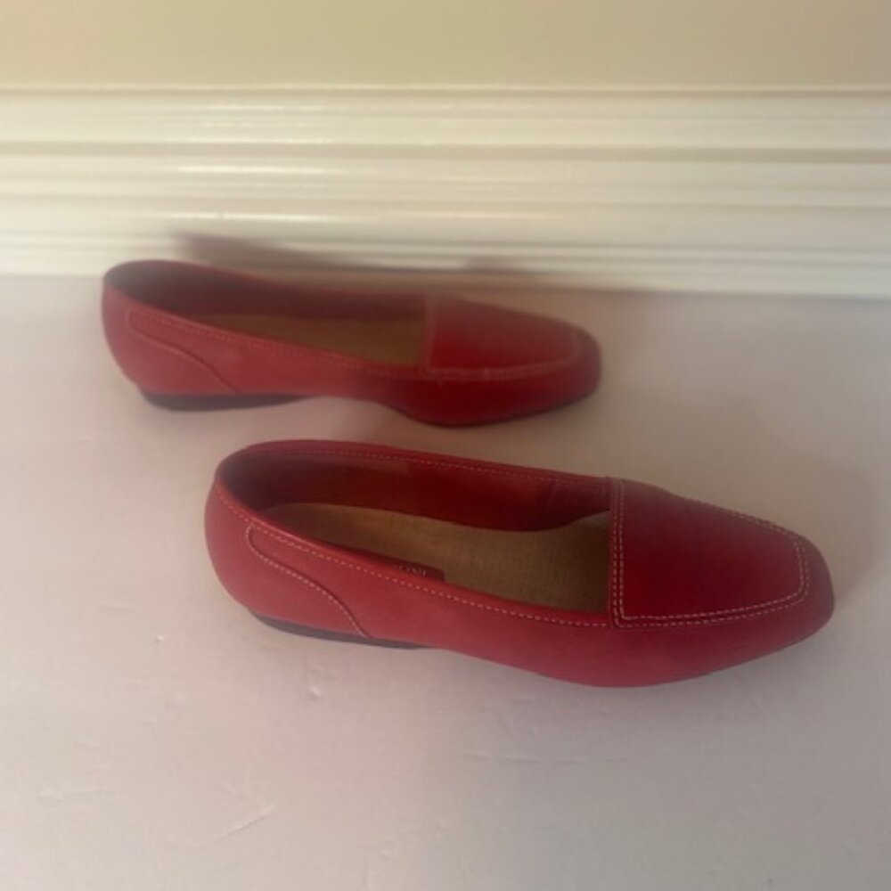 Enzo Angiolini Red Leather Women's Loafers/shoes, size 7M - Picture 5 of 7